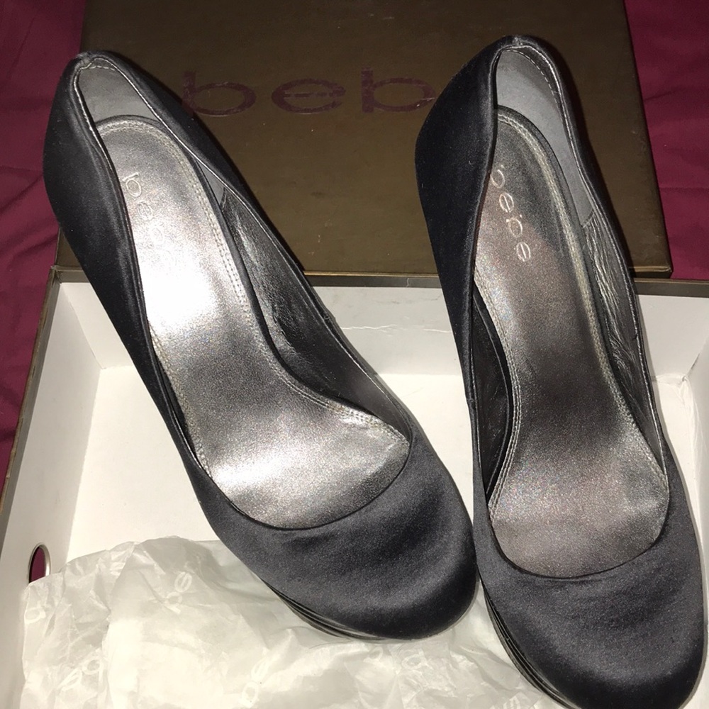 Bebe Black pumps